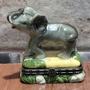 Vintage Ceramic Elephant Mini Trinket Box Metal Hinge Clasp